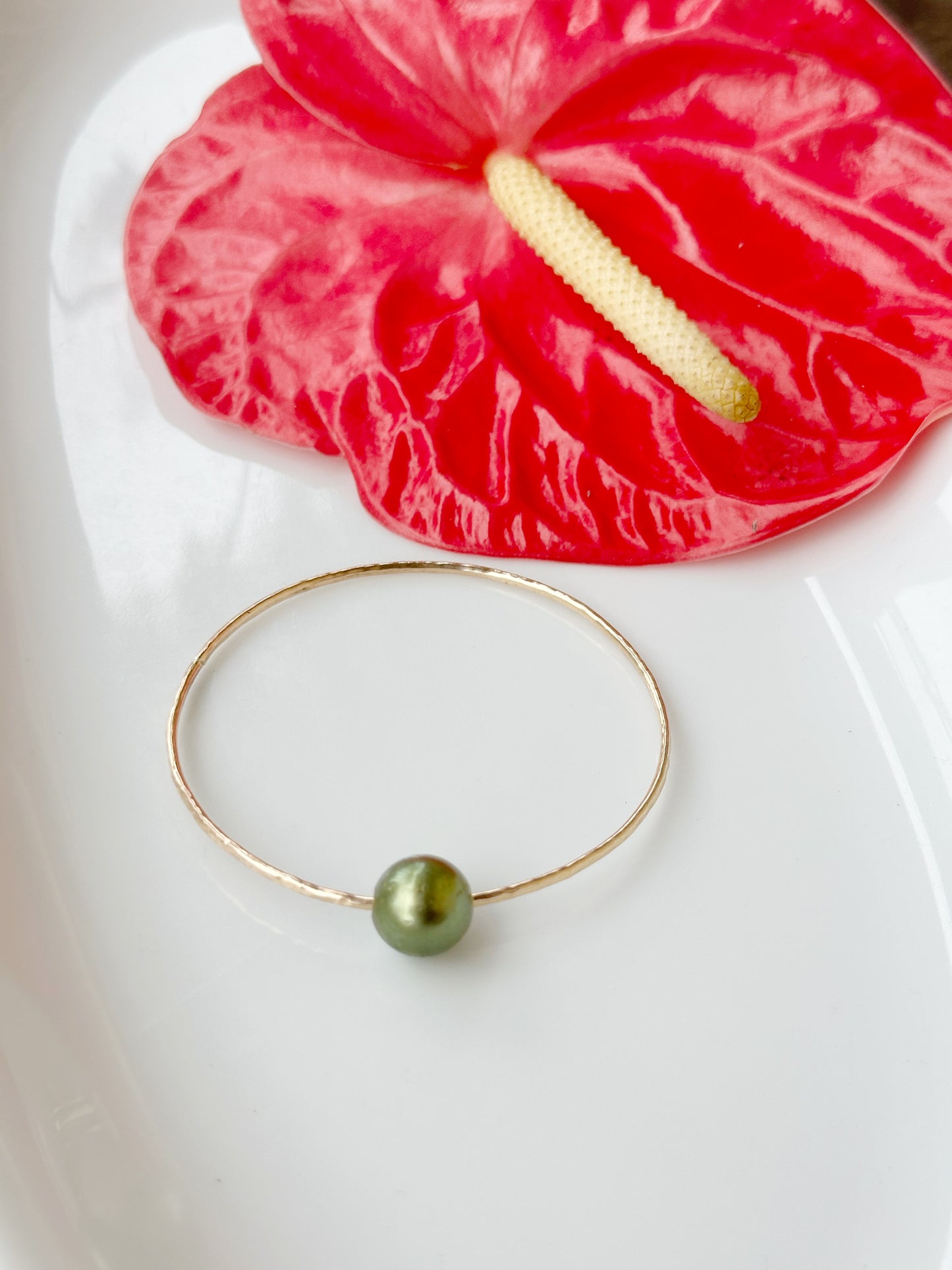 Pistachio Tahitian Pearl Bangle