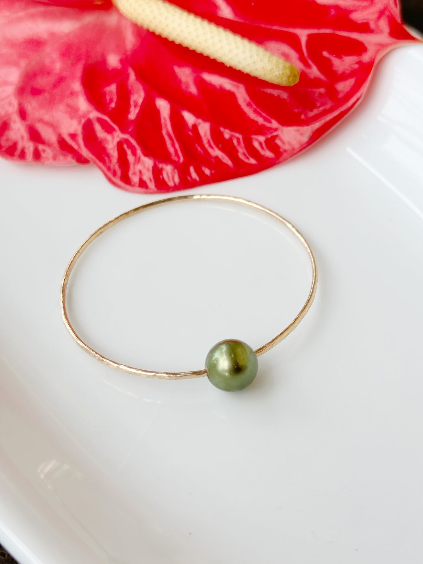 Pistachio Tahitian Pearl Bangle