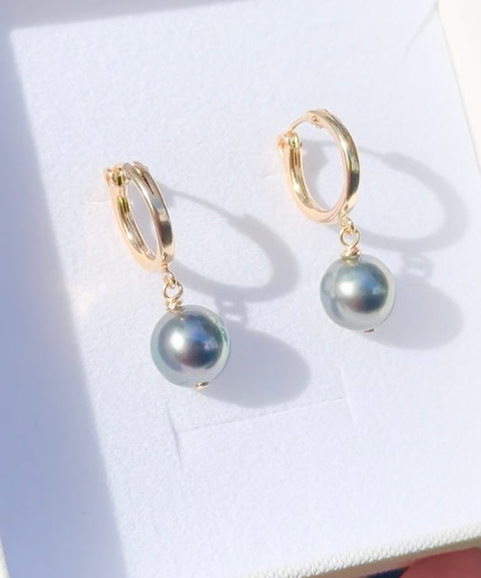 Tahitian Pearl huggie earrings